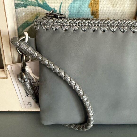 NWT The Sak Womens Leather Top Crochet Trim Zip Vita Wristlet Dusty Blue OS - Picture 4 of 10